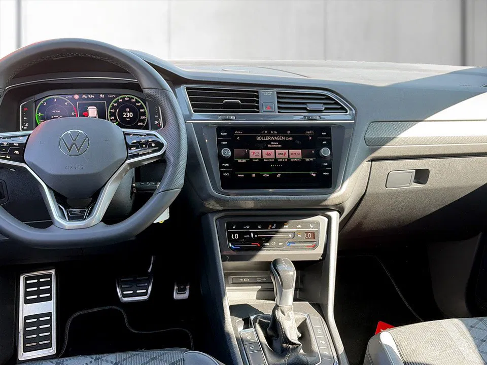 VW Tiguan Allspace 2.0 TDI 4Motion R-Line | Bild 11 von 23