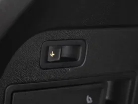 VW Tiguan Allspace 2.0 TDI 4Motion R-Line | Thumbnail 18 von 24