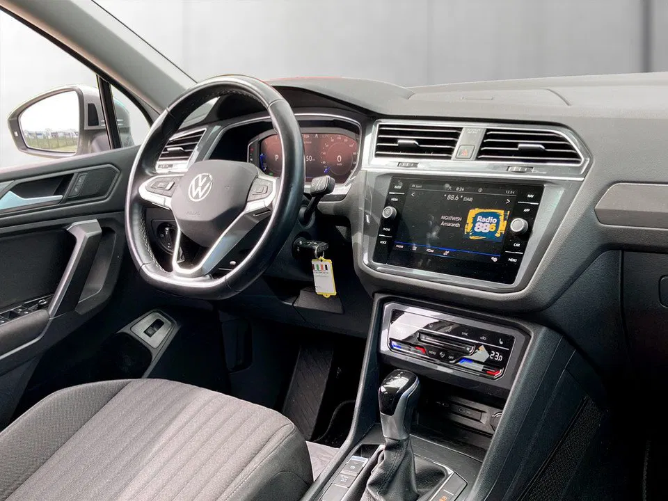 VW Tiguan Allspace 2.0 TDI 4Motion Life | Bild 8 von 25