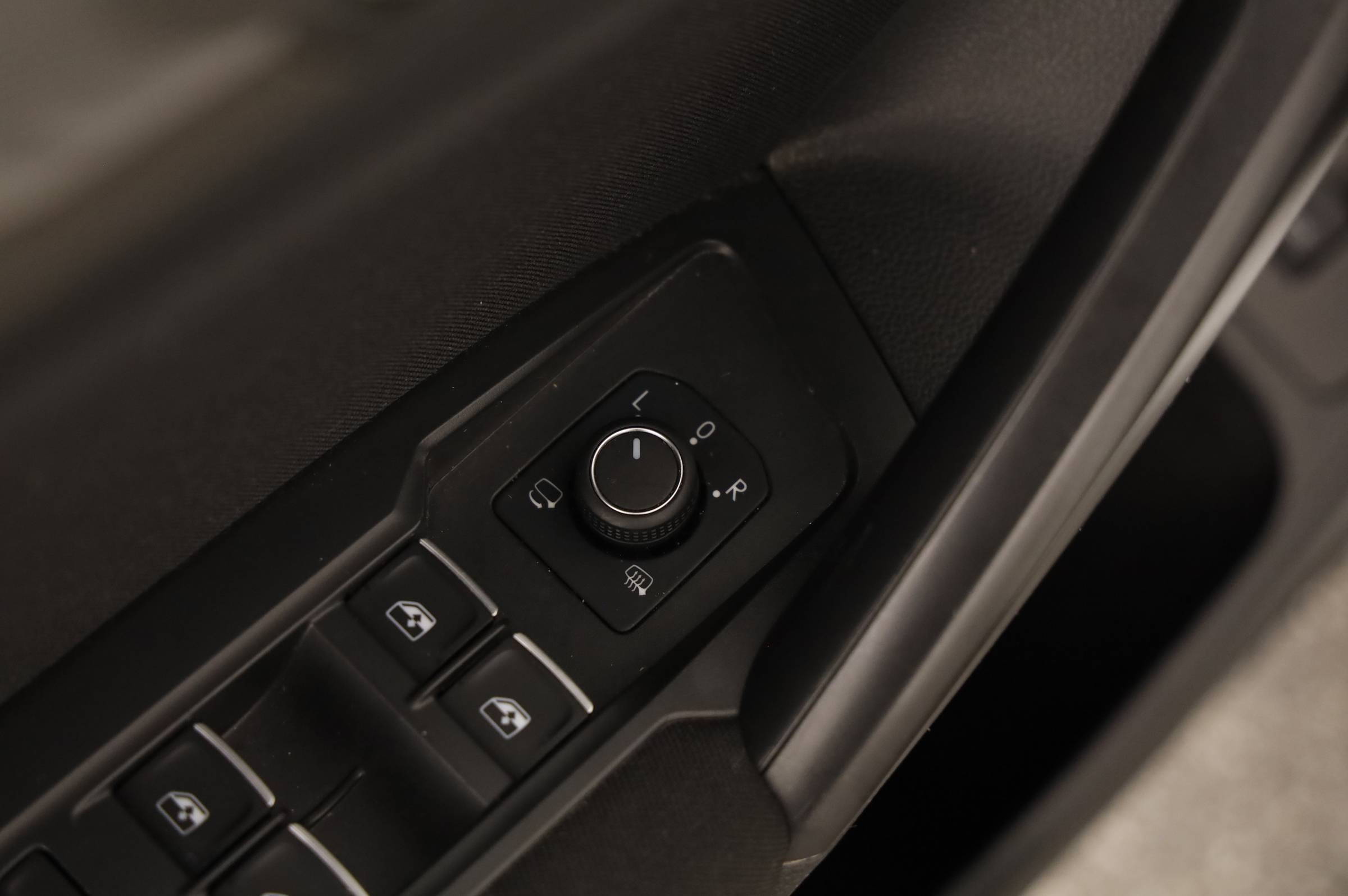 VW Tiguan Allspace 2.0 TDI 4Motion Life | Bild 19 von 31