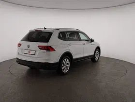 VW Tiguan Allspace 2.0 TDI 4Motion Life | Thumbnail 3 von 31