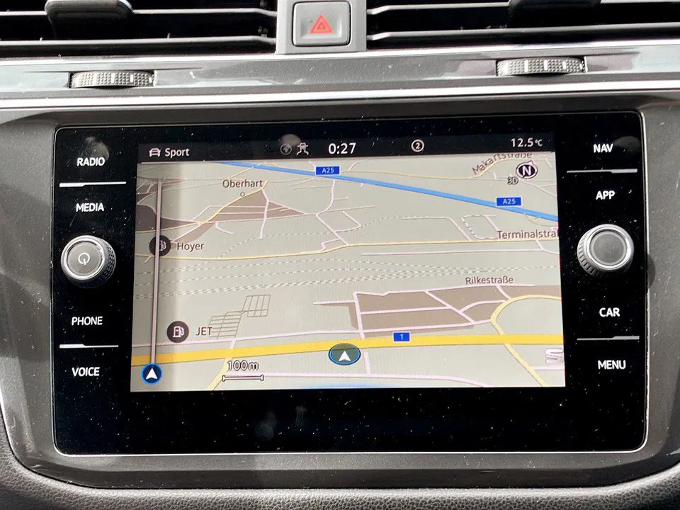 VW Tiguan Allspace 2.0 TDI 4Motion Life | Bild 12 von 25