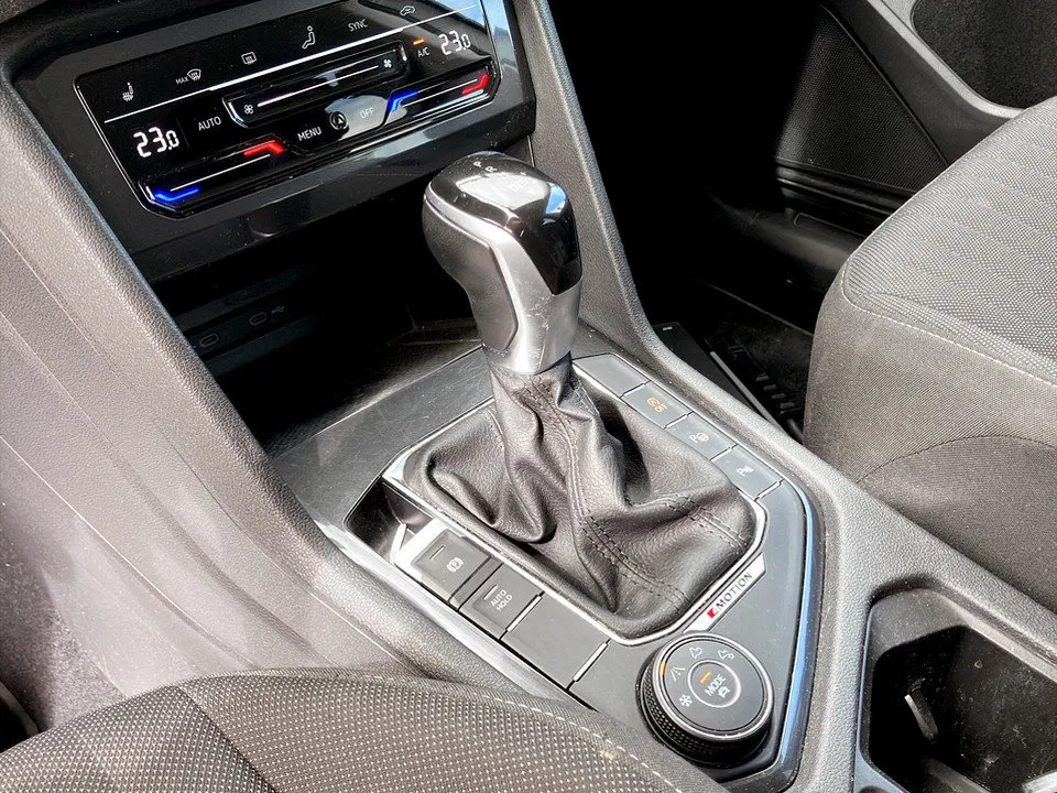 VW Tiguan Allspace 2.0 TDI 4Motion Life | Bild 18 von 25