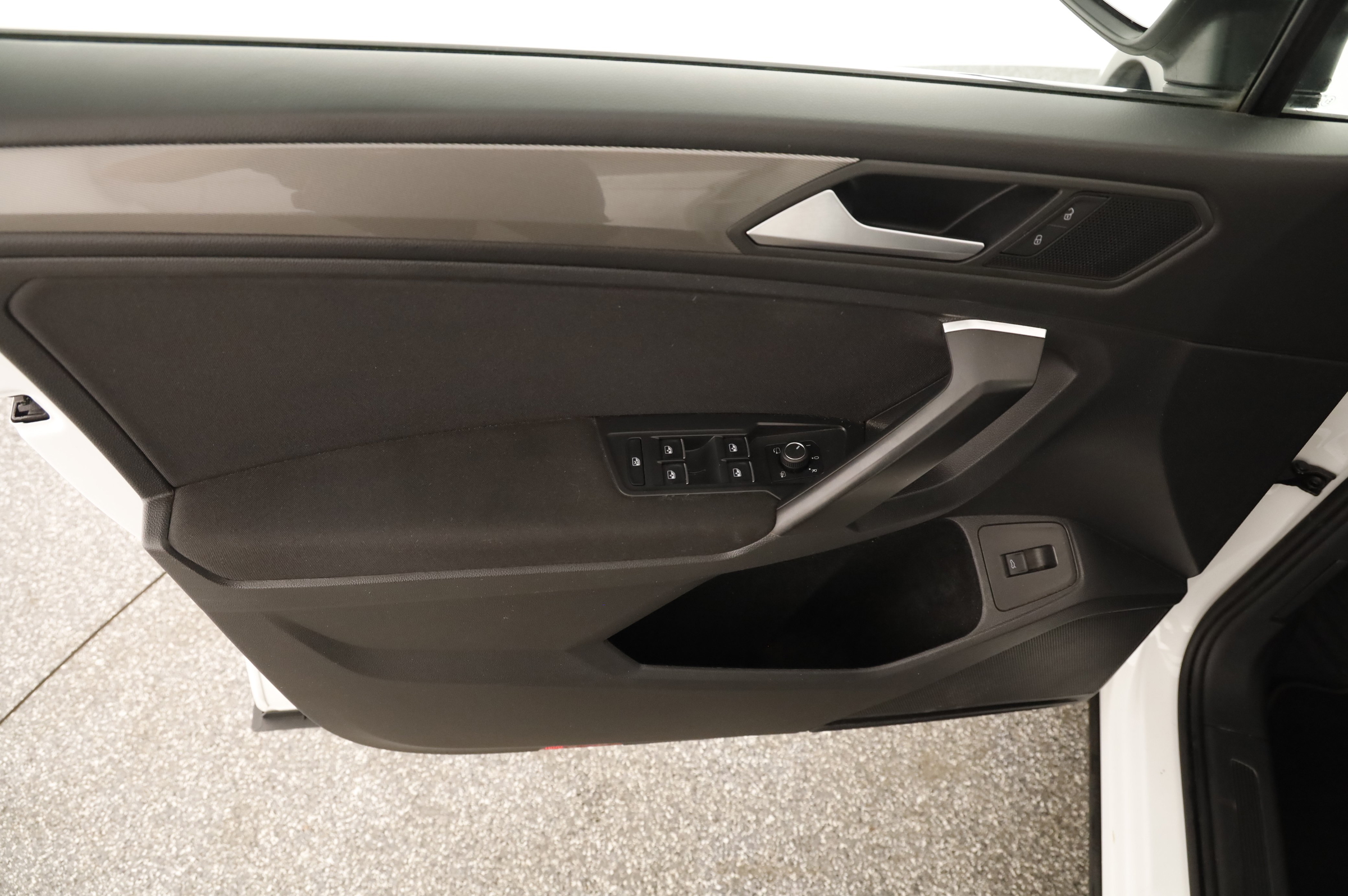 VW Tiguan Allspace 2.0 TDI 4Motion Life | Bild 4 von 31