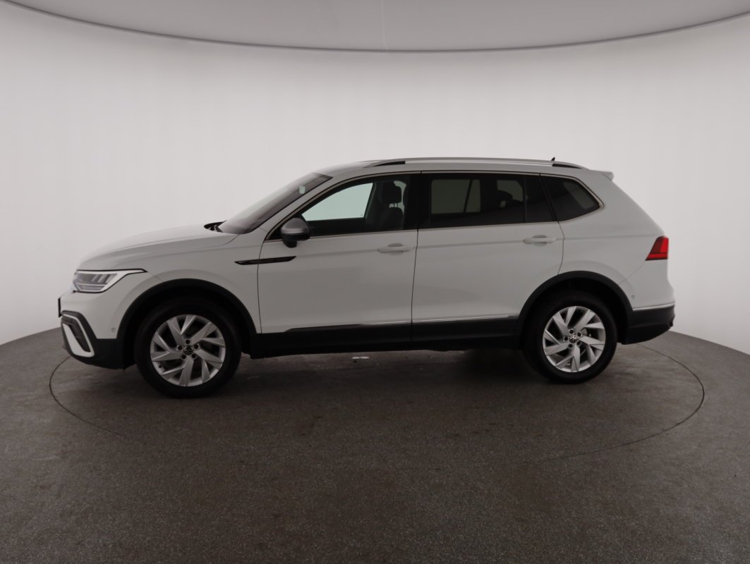 VW Tiguan Allspace 2.0 TDI 4Motion Life | Bild 30 von 31