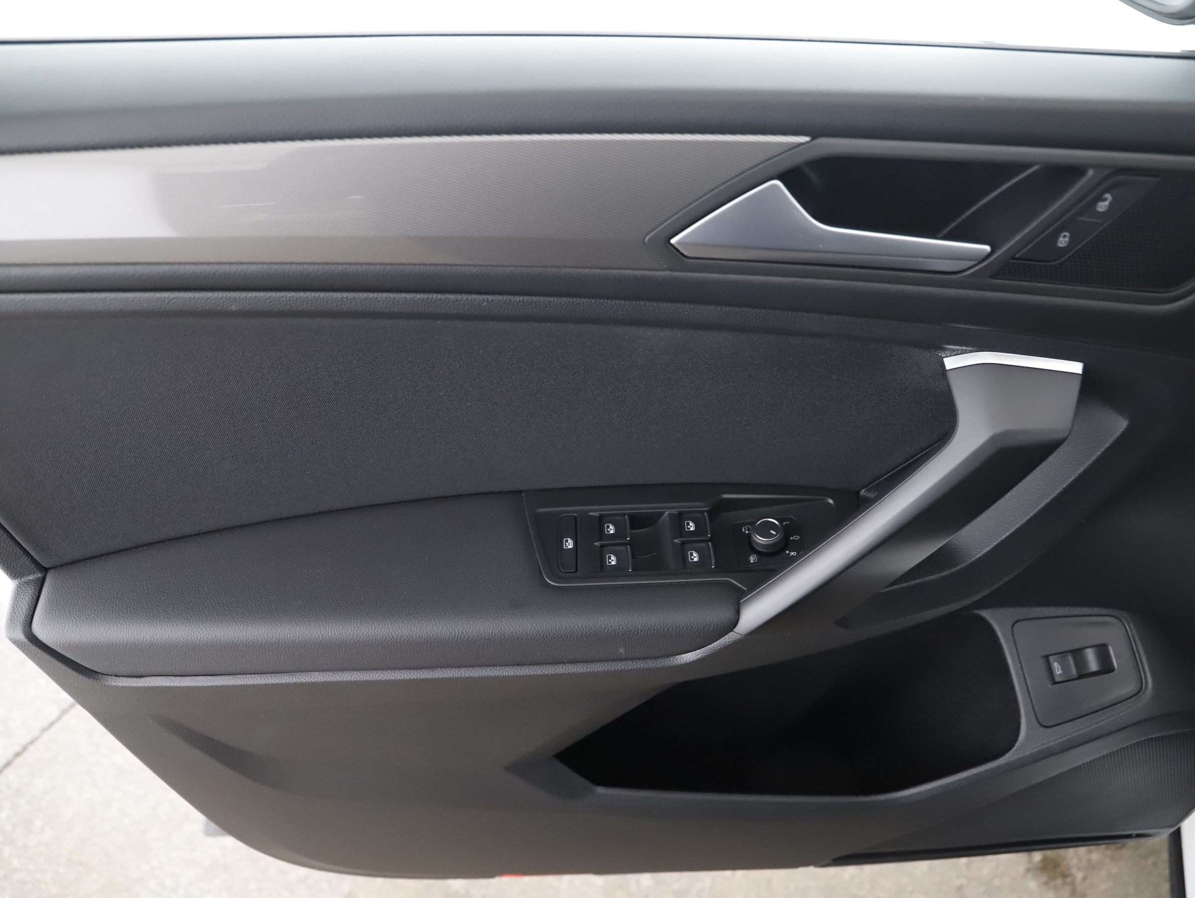 VW Tiguan Allspace 2.0 TDI  Life | Bild 22 von 28