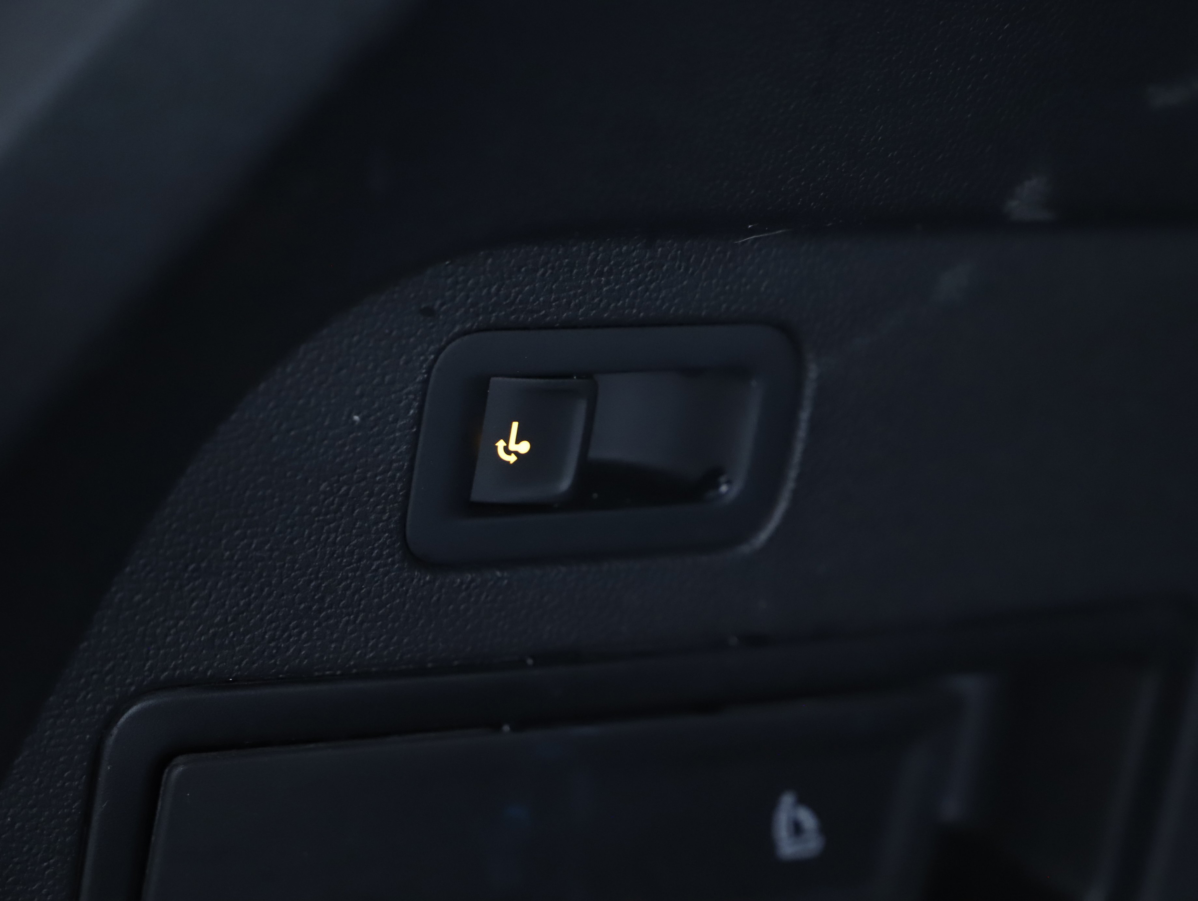 VW Tiguan Allspace 2.0 TDI  Life | Bild 26 von 28