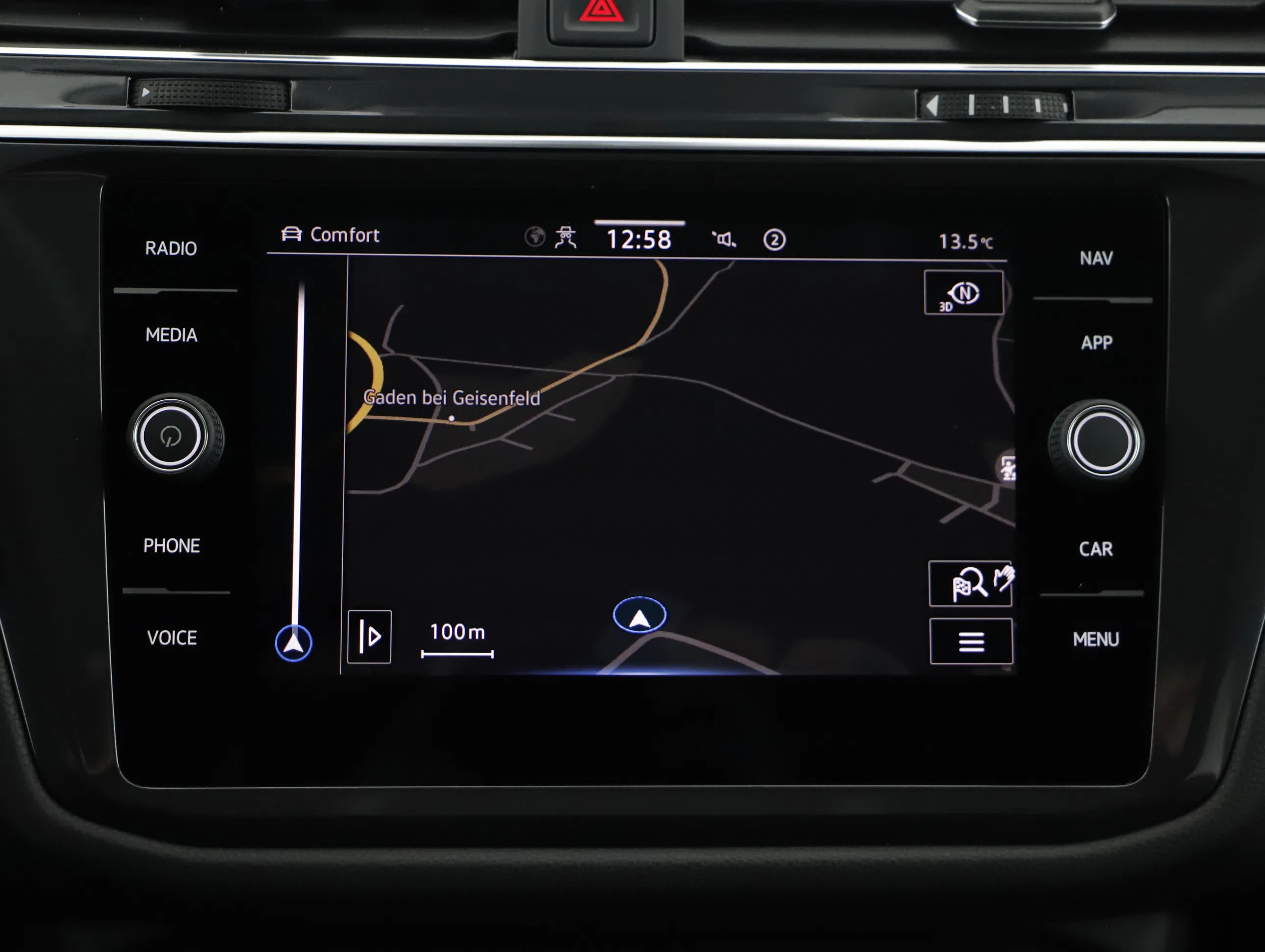 VW Tiguan Allspace 2.0 TDI Life | Bild 16 von 28