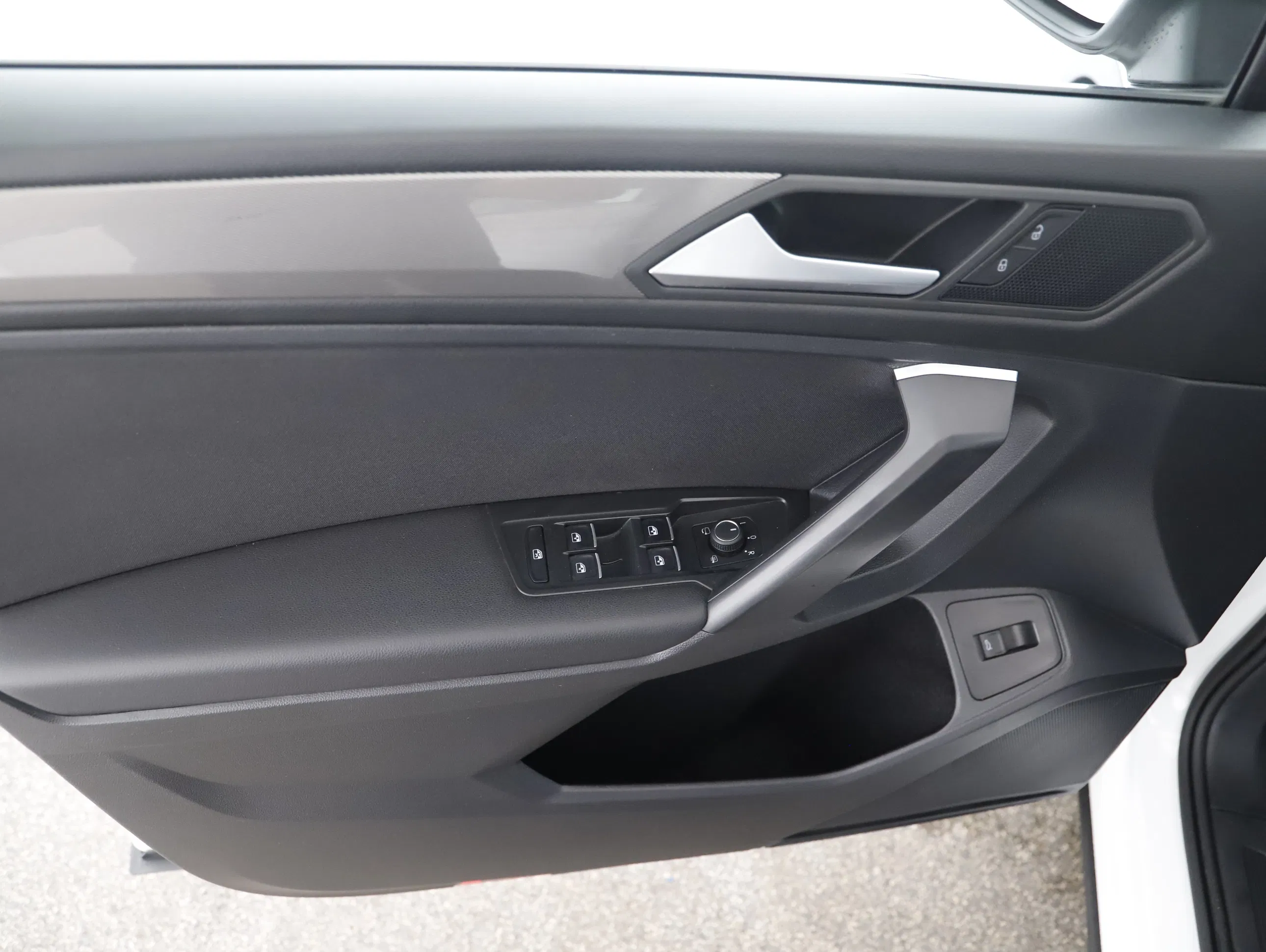 VW Tiguan Allspace 2.0 TDI Life | Bild 4 von 30