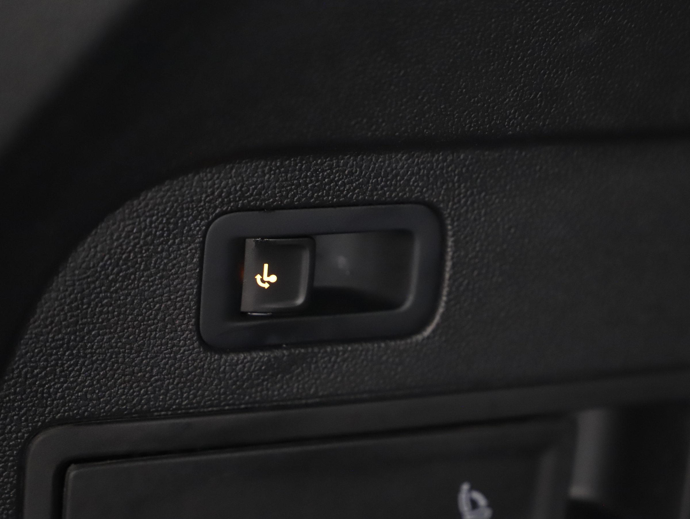 VW Tiguan Allsp 2.0 TDI Life DSG 7-SITZE | Bild 17 von 24