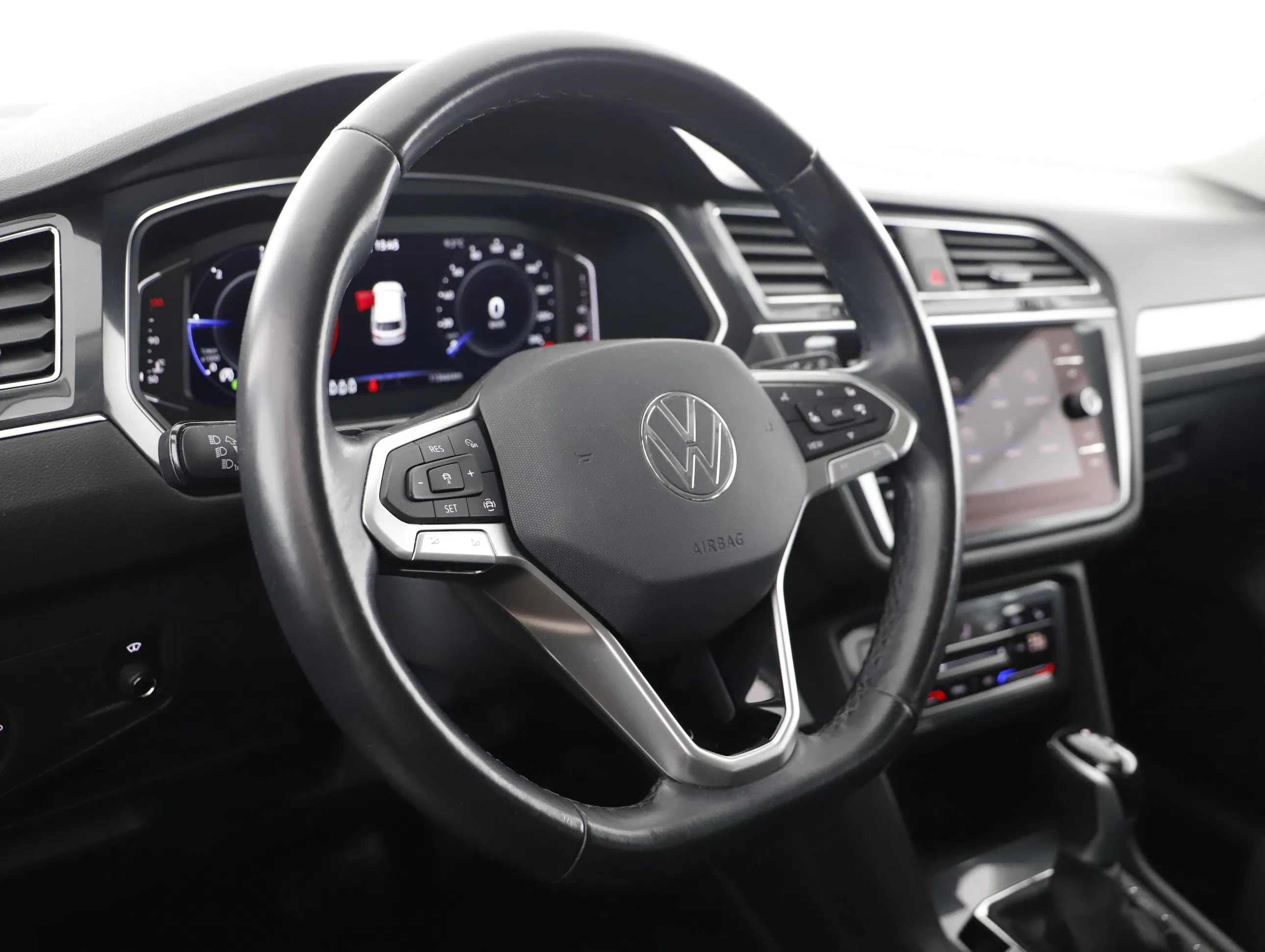 VW Tiguan Allsp 2.0 TDI Life DSG 7-SITZE | Bild 4 von 24