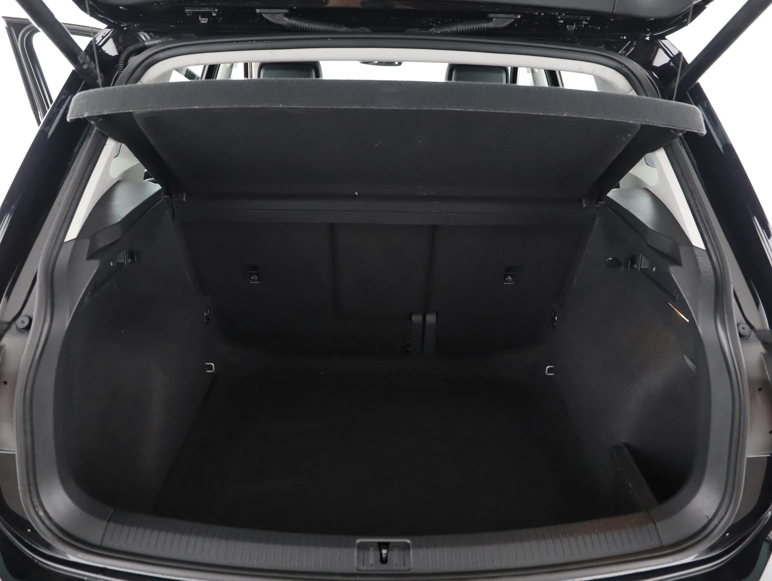 VW Tiguan 2.0 TDI BMT Elegance | Bild 2 von 24