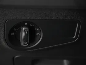 VW Tiguan 2.0 TDI BMT Elegance | Thumbnail 12 von 28