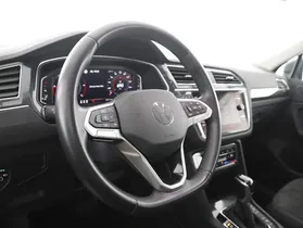 VW Tiguan 2.0 TDI BMT Elegance | Thumbnail 16 von 28