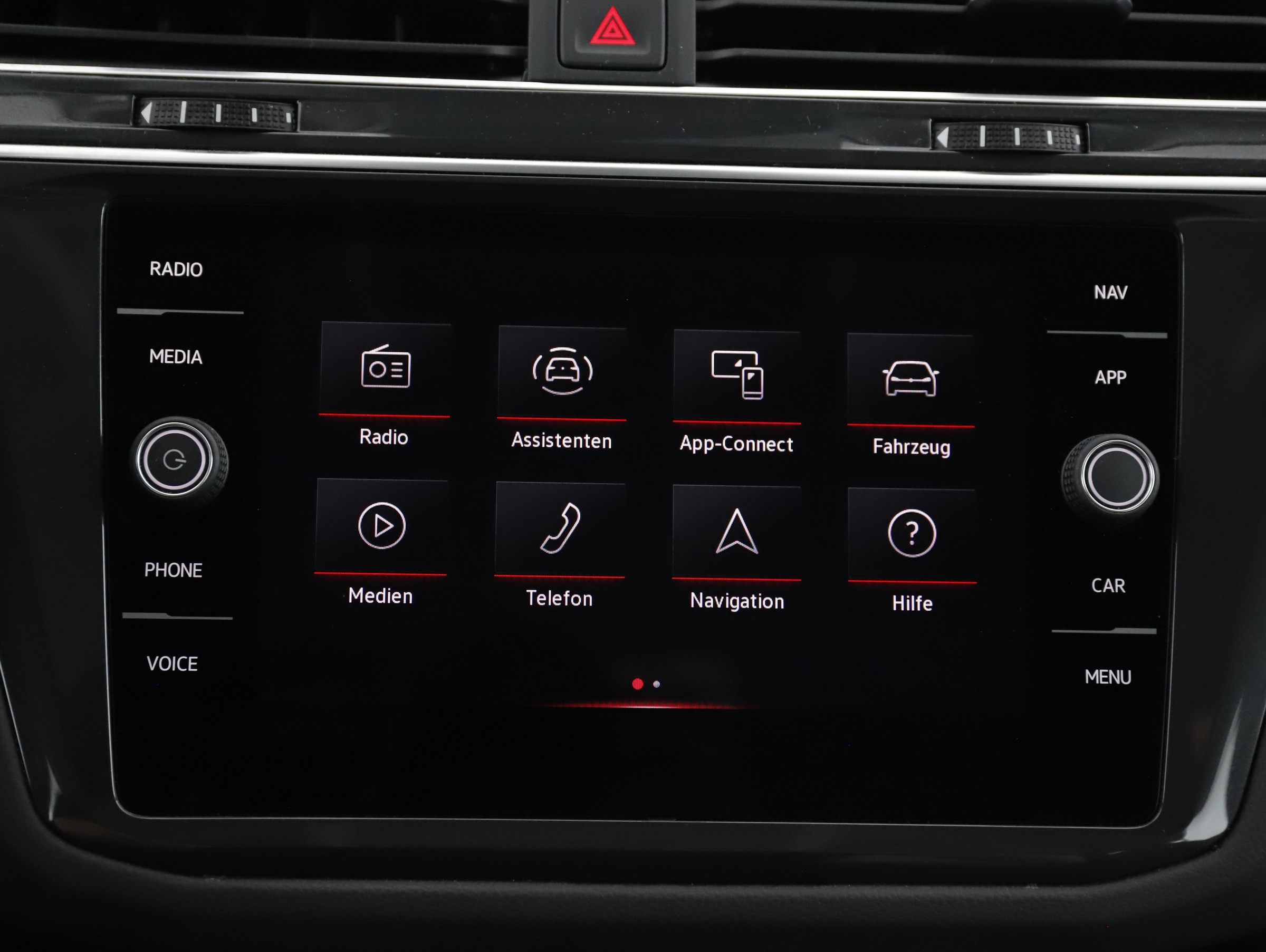 VW Tiguan 2.0 TDI BMT Elegance | Bild 19 von 28