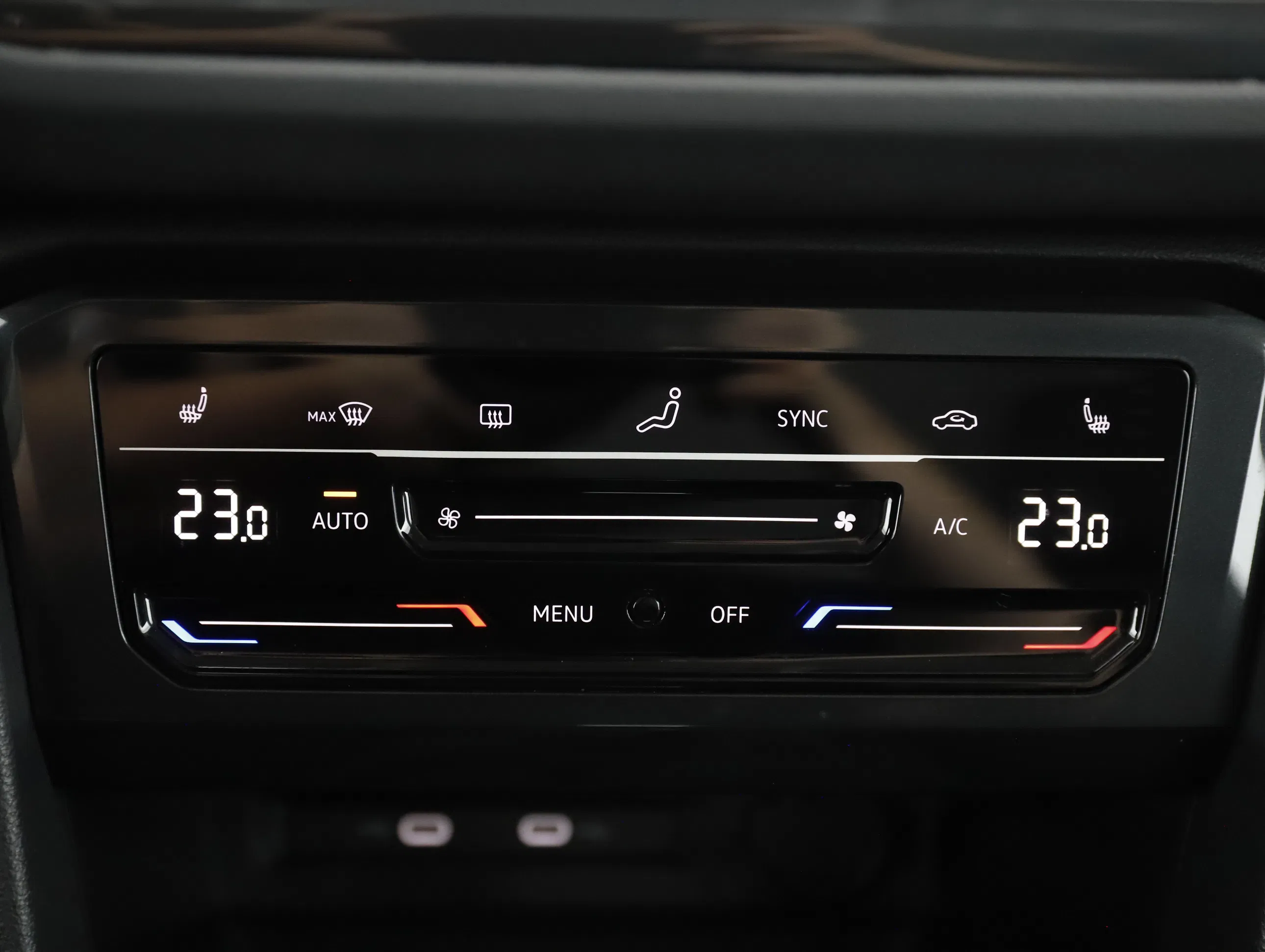 VW Tiguan 2.0 TDI BMT Elegance | Bild 22 von 28