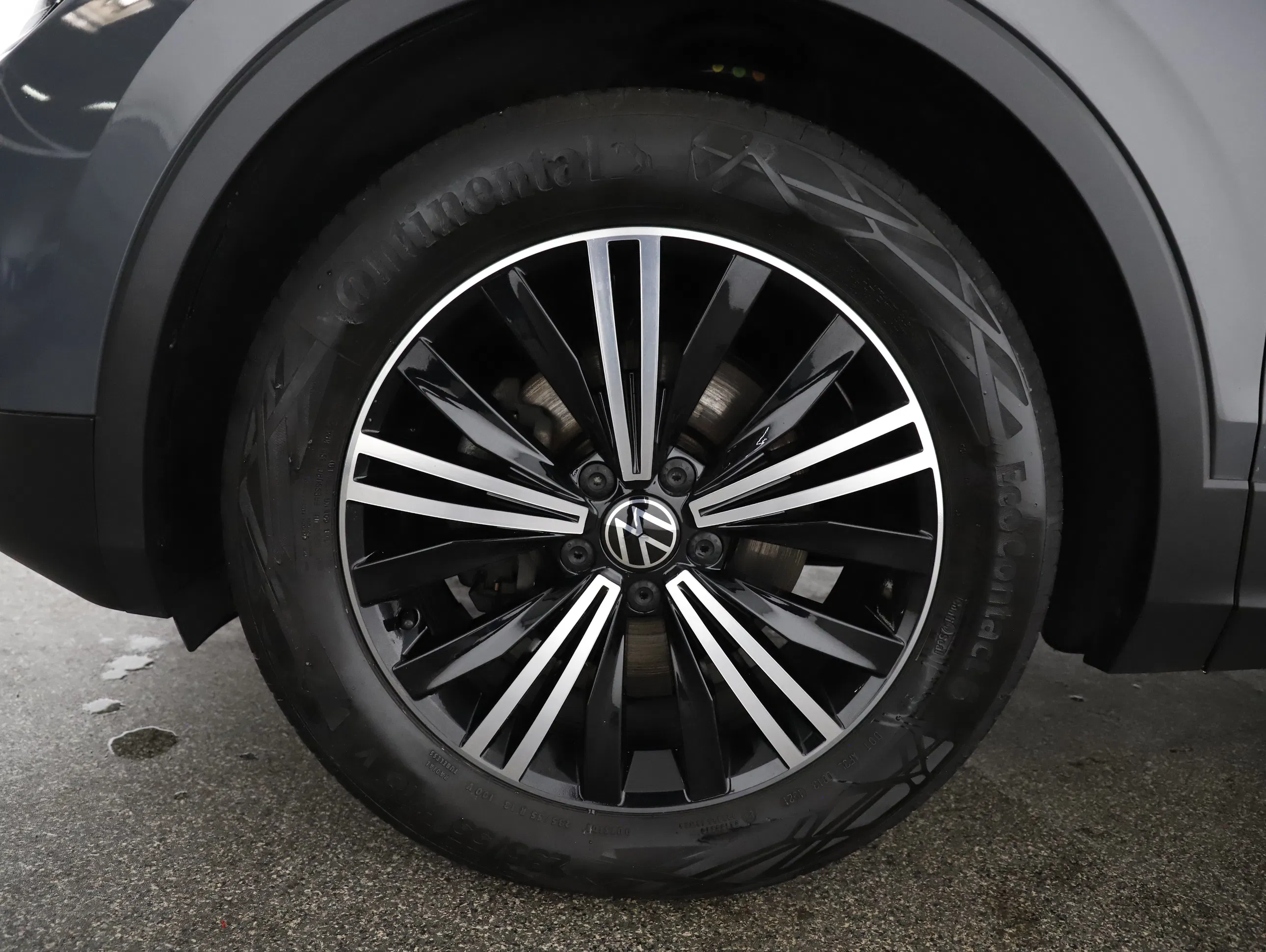 VW Tiguan 2.0 TDI BMT Elegance | Bild 9 von 28