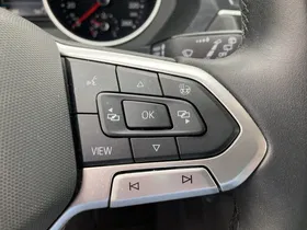 VW Tiguan Life 2.0 TDI | Thumbnail 14 von 20