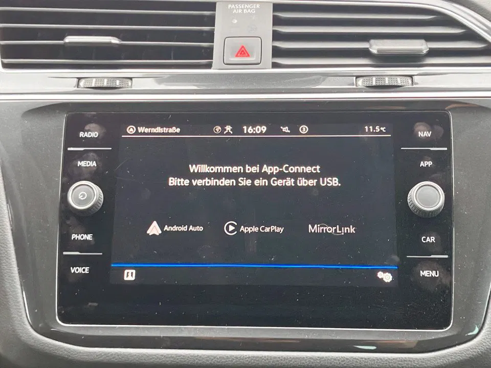 VW Tiguan 2.0 TDI Life | Bild 14 von 23
