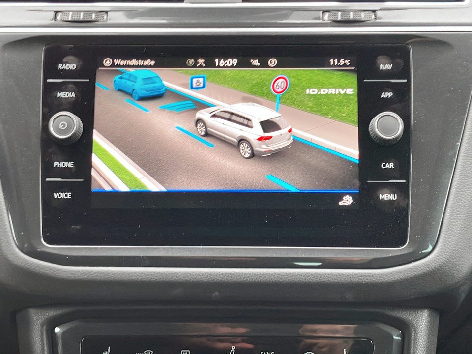 VW Tiguan 2.0 TDI Life | Bild 16 von 23