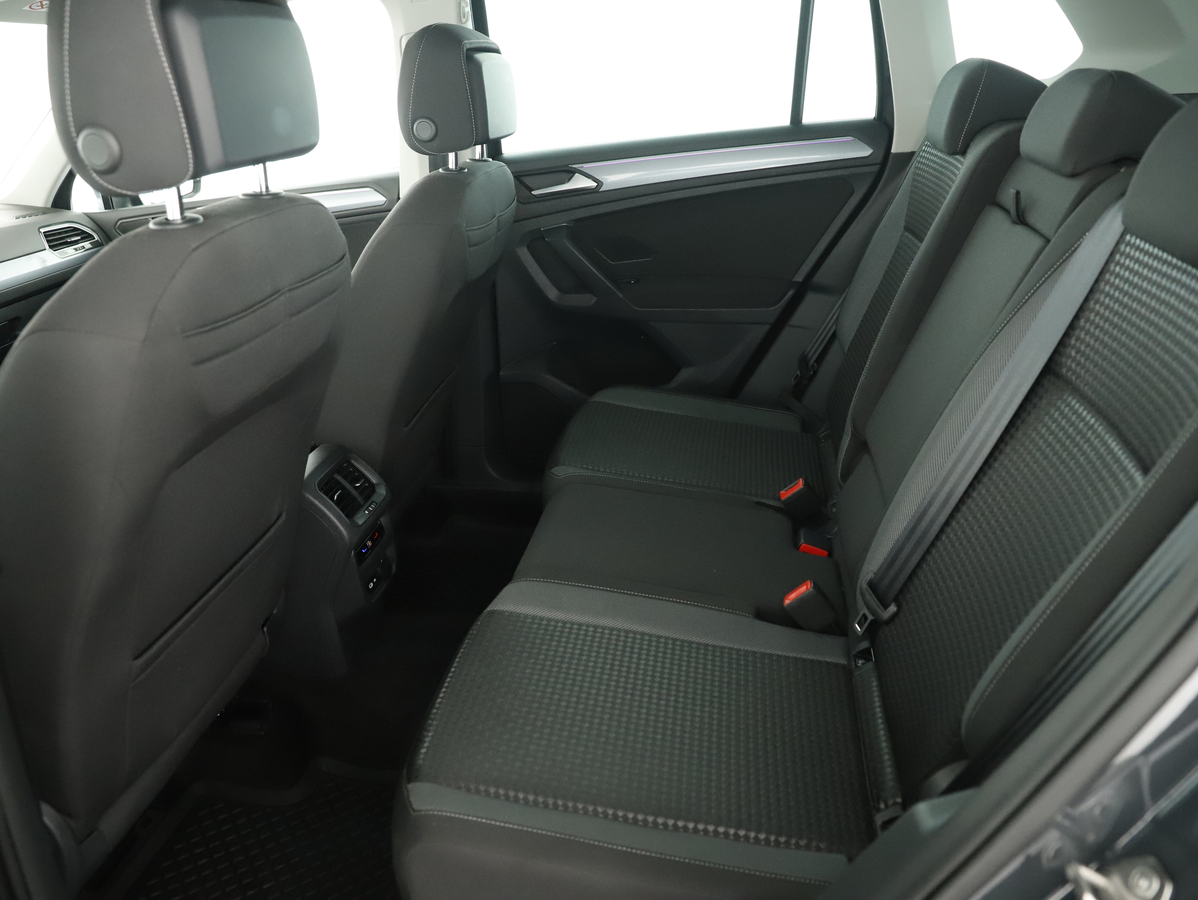 VW Tiguan 2.0 TDI BMT Life | Bild 20 von 24