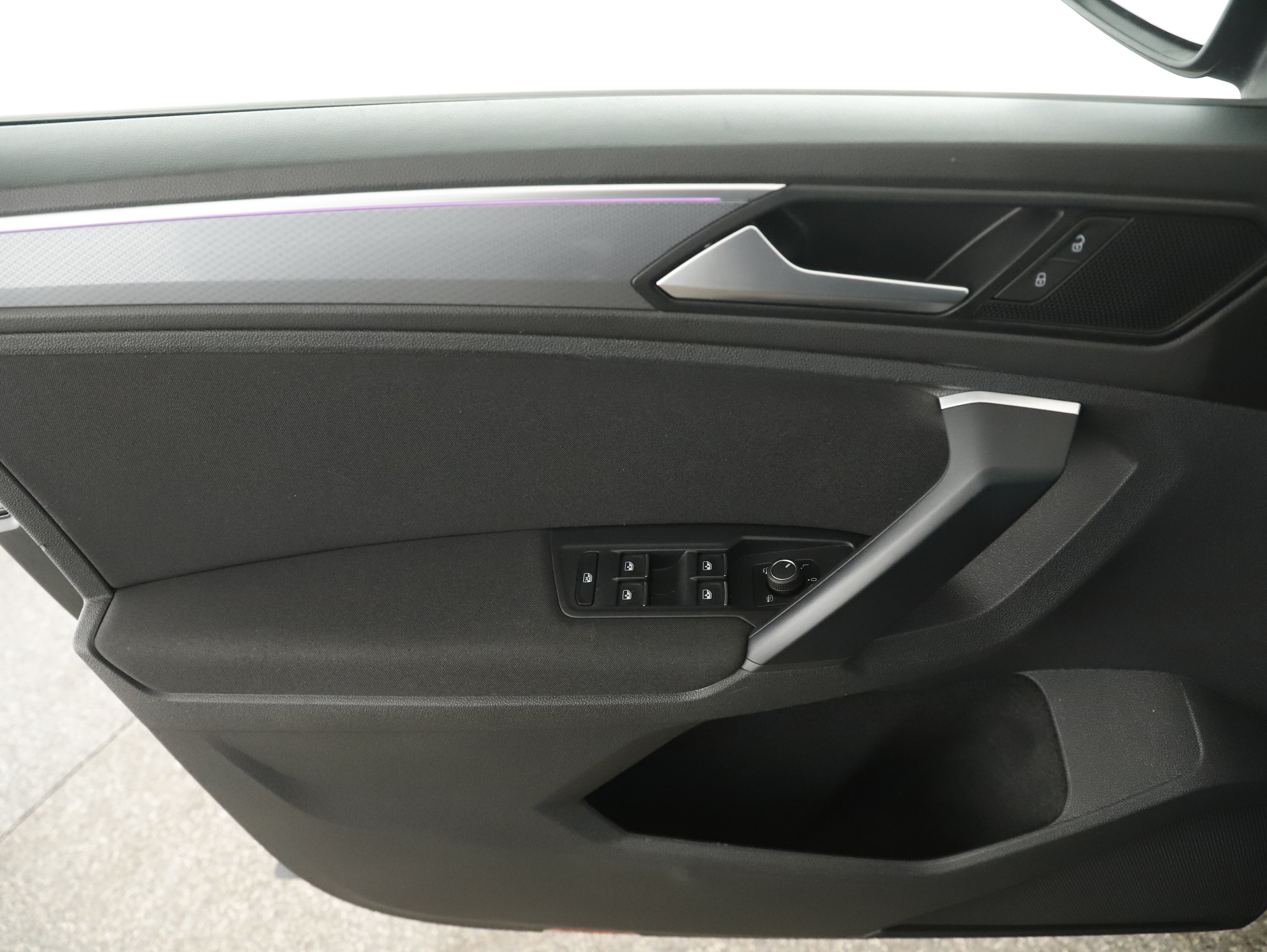 VW Tiguan 2.0 TDI BMT Life | Bild 6 von 24