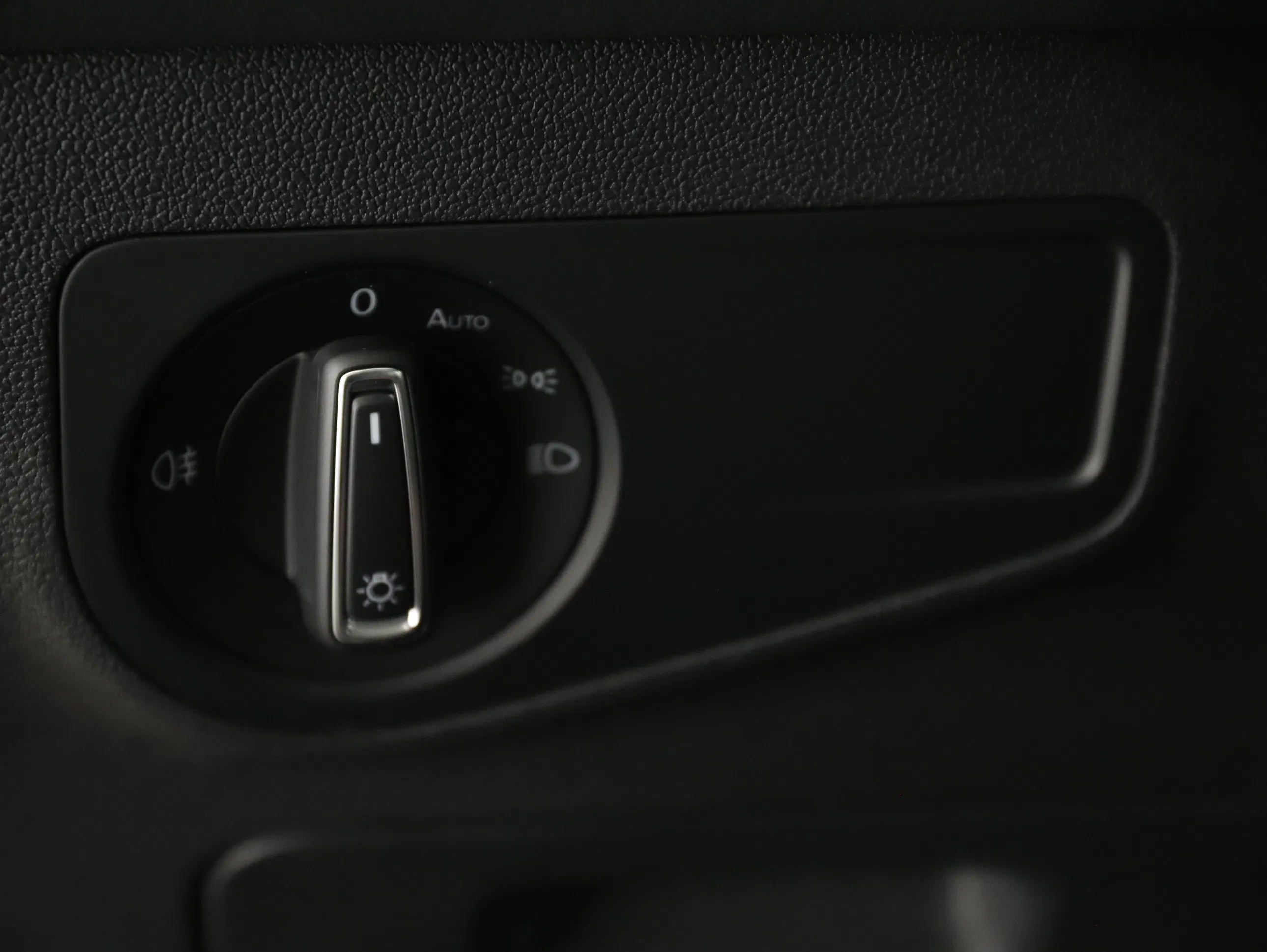 VW Tiguan Life TDI 4MOTION DSG | Bild 13 von 29