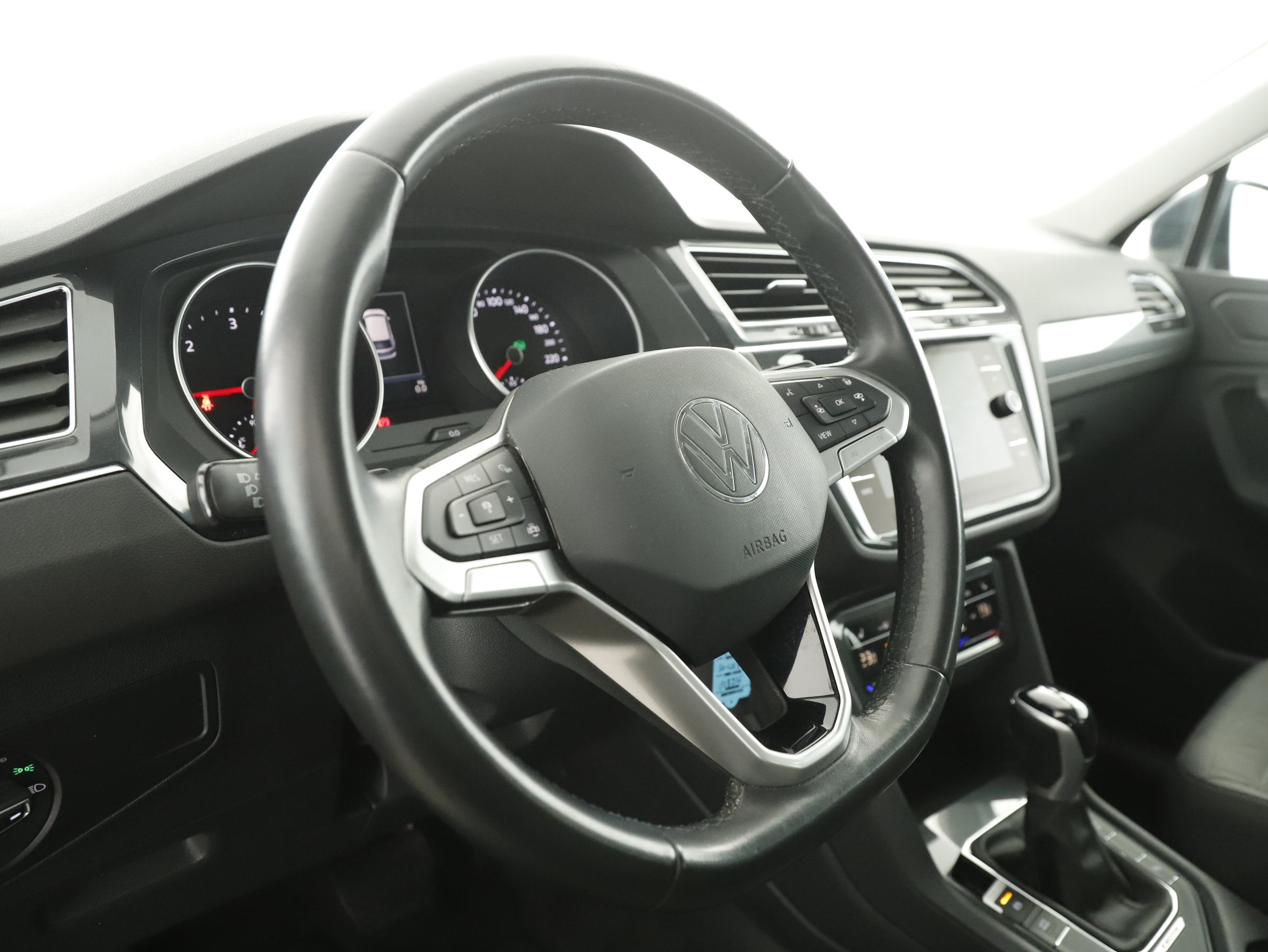 VW Tiguan Life TDI 4MOTION DSG | Bild 17 von 29