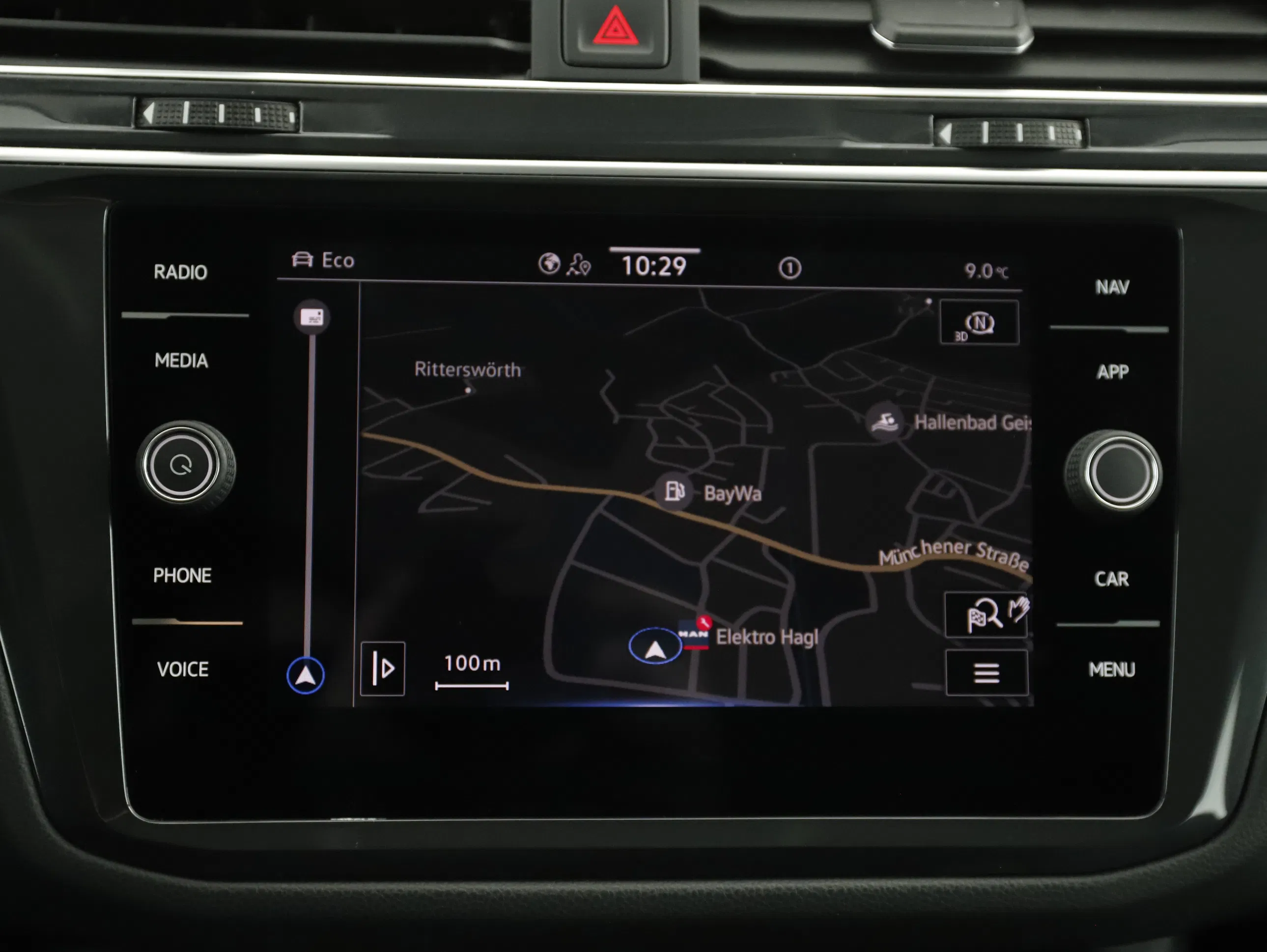 VW Tiguan Life TDI 4MOTION DSG | Bild 21 von 29