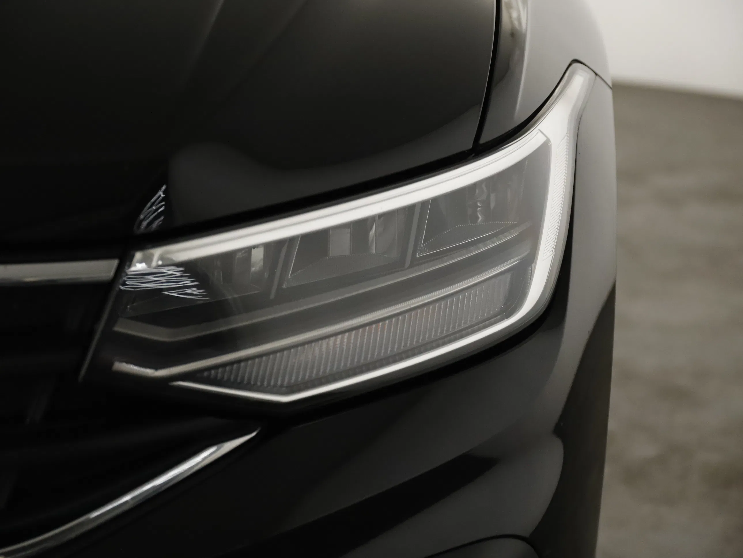 VW Tiguan Life TDI 4MOTION DSG | Bild 29 von 29