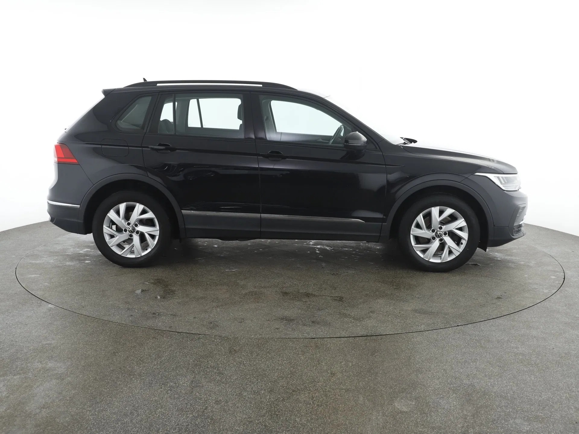 VW Tiguan Life TDI 4MOTION DSG | Bild 5 von 29