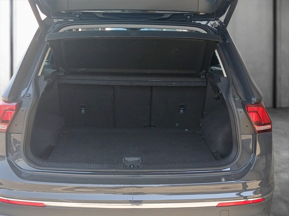 VW Tiguan 2.0 TDI Life | Bild 23 von 24
