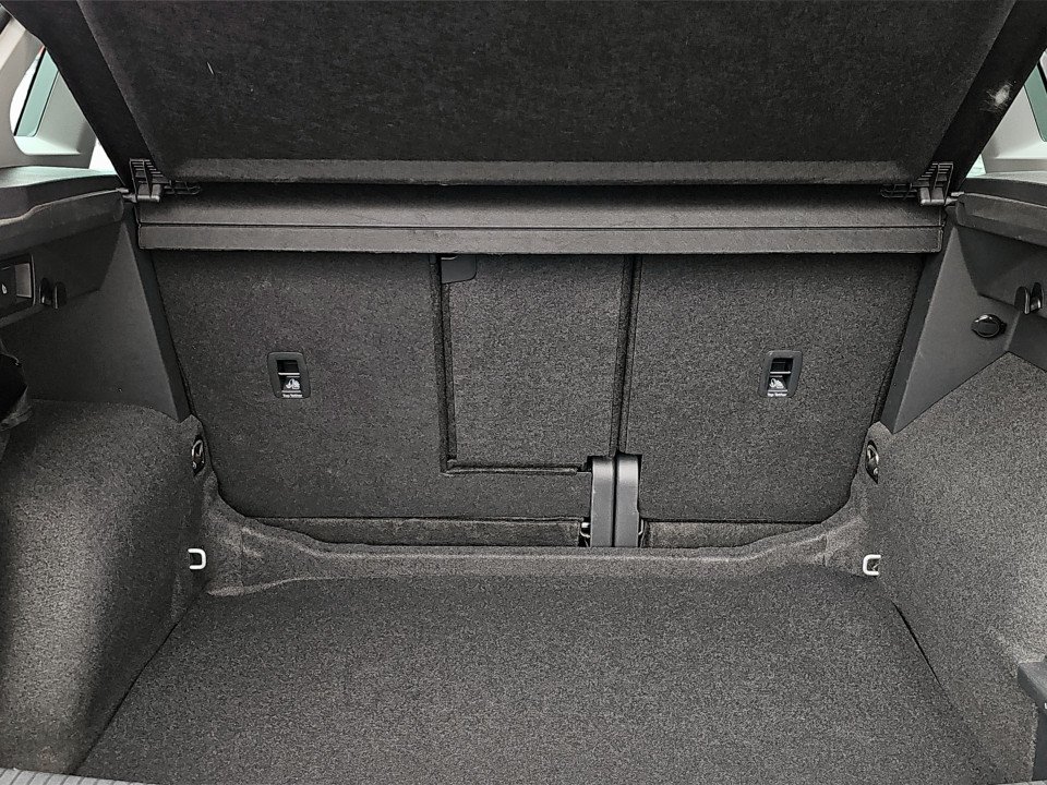 VW Tiguan 2.0 TDI BMT Life | Bild 21 von 21
