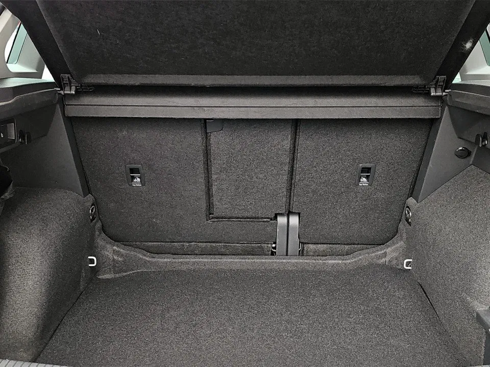 VW Tiguan 2.0 TDI BMT Life | Bild 21 von 21