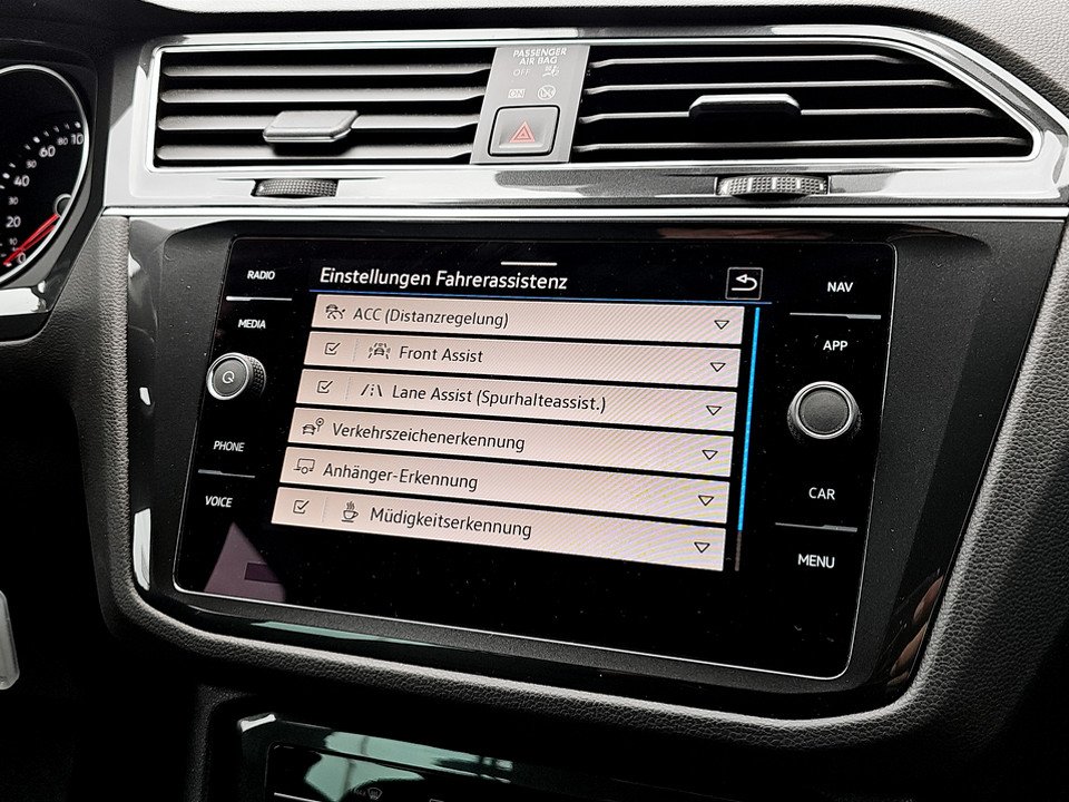 VW Tiguan 2.0 TDI BMT Life | Bild 17 von 21
