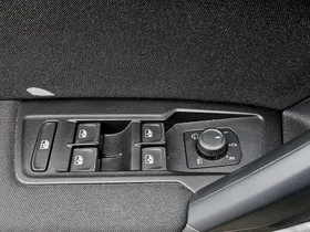 VW Tiguan 2.0 TDI BMT Life | Thumbnail 8 von 21