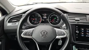 VW Tiguan 2.0 TDI BMT Life | Thumbnail 12 von 21