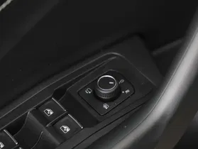 VW T-Roc Cabriolet 1.5 TSI R-Line | Thumbnail 5 von 19