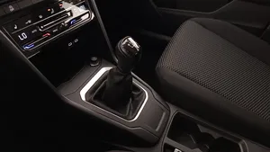 VW T-Roc 1.0 TSI 4Me | Thumbnail 13 von 23