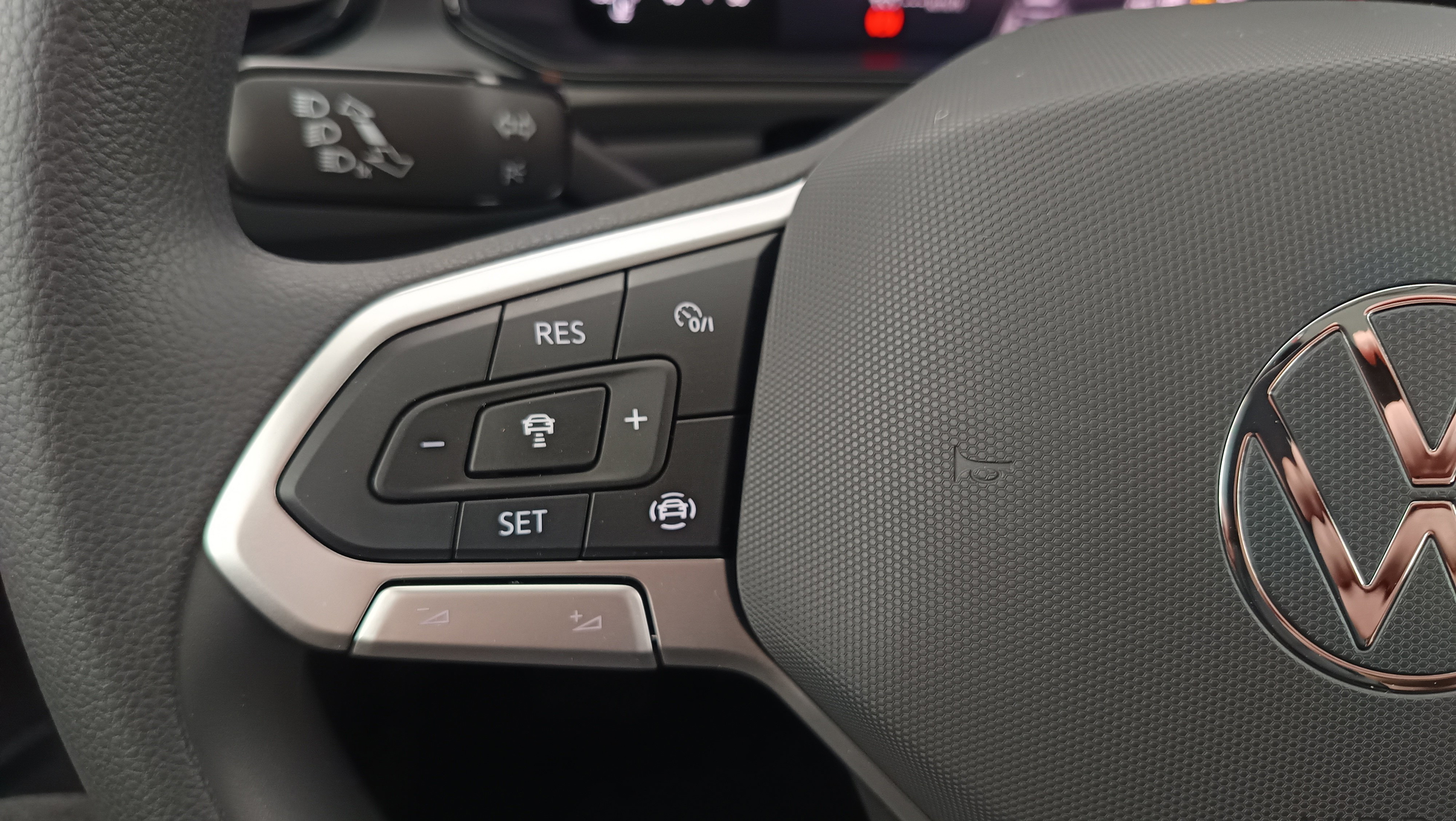 VW T-Roc 1.0 TSI 4Me | Bild 7 von 23