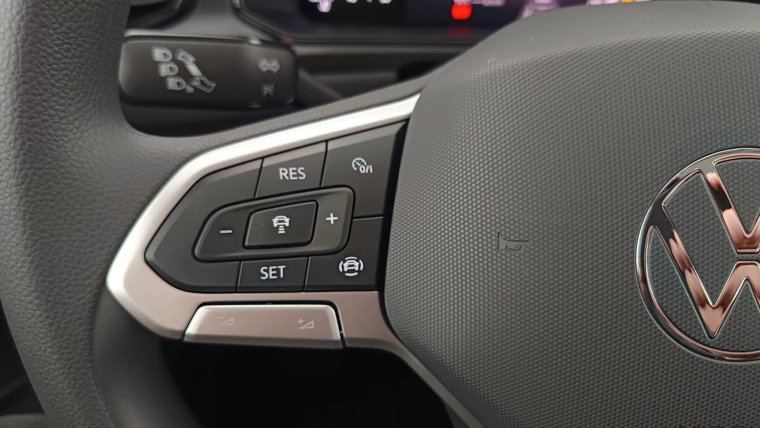 VW T-Roc 1.0 TSI 4Me | Bild 7 von 23