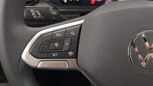 VW T-Roc 1.0 TSI 4Me | Thumbnail 7 von 23