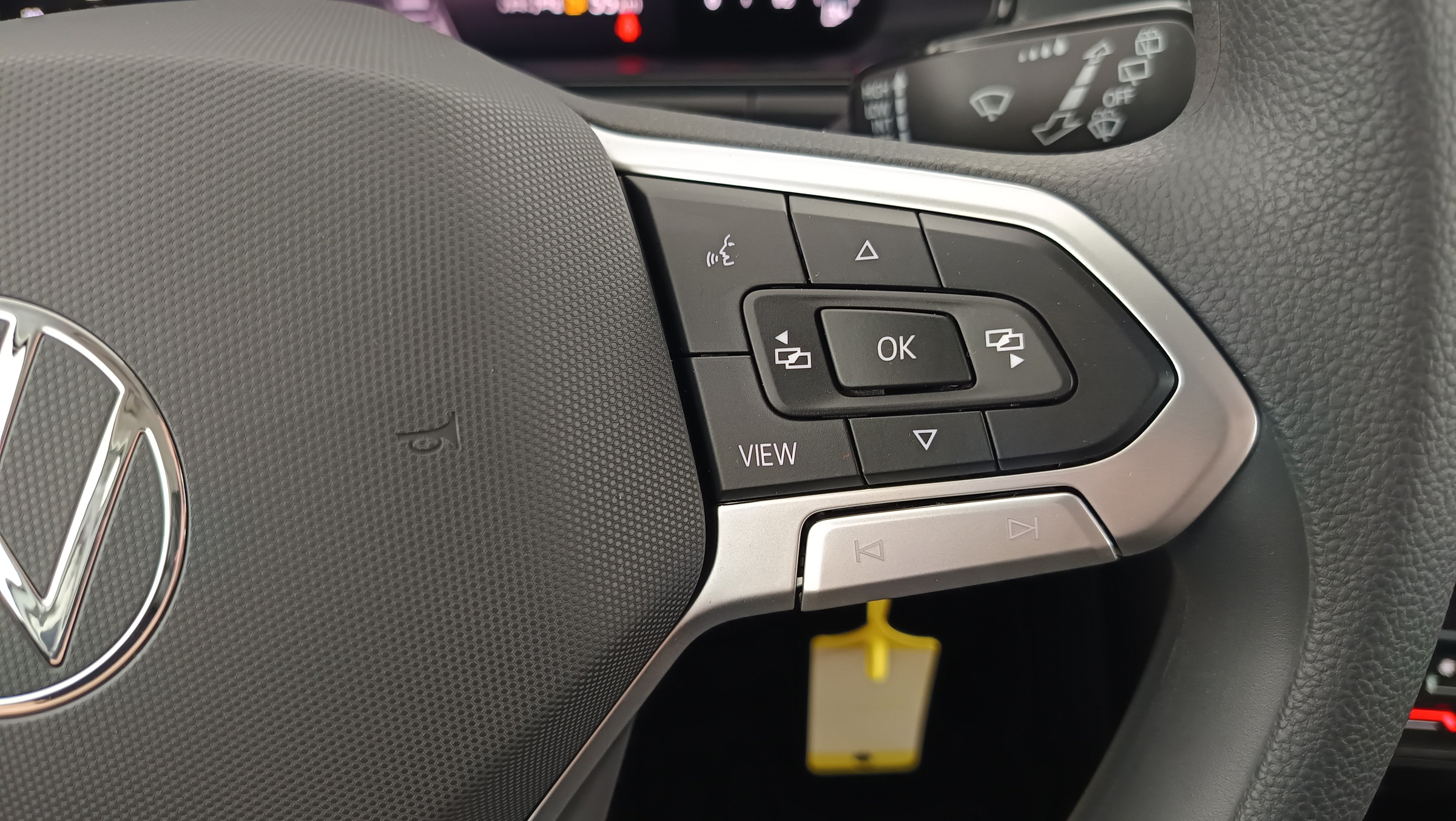 VW T-Roc 1.0 TSI 4Me | Bild 8 von 23