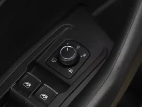 VW T-Roc Cabriolet 1.5 TSI R-Line | Thumbnail 4 von 20