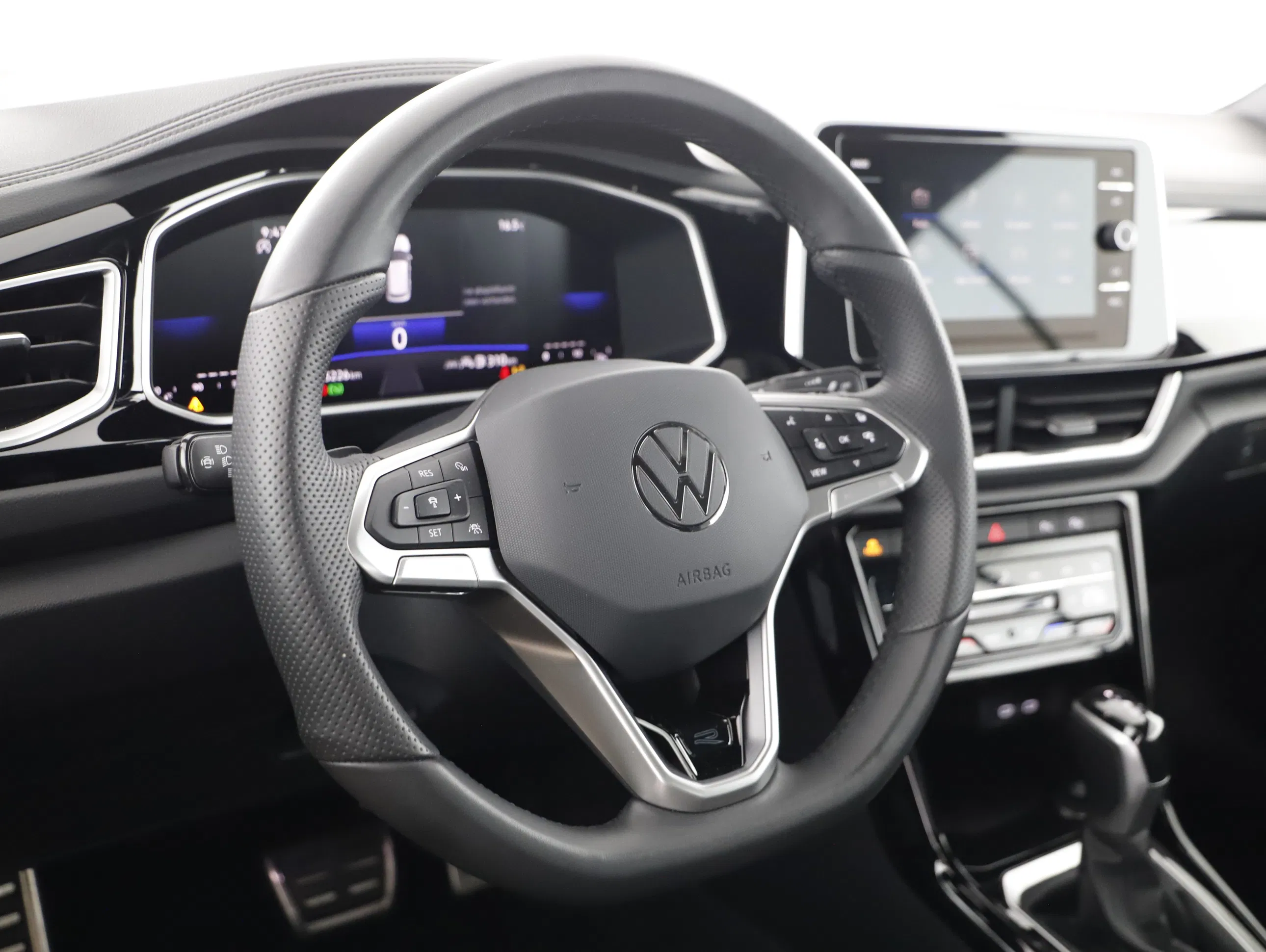 VW T-Roc Cabriolet 1.5 TSI R-Line | Bild 8 von 20