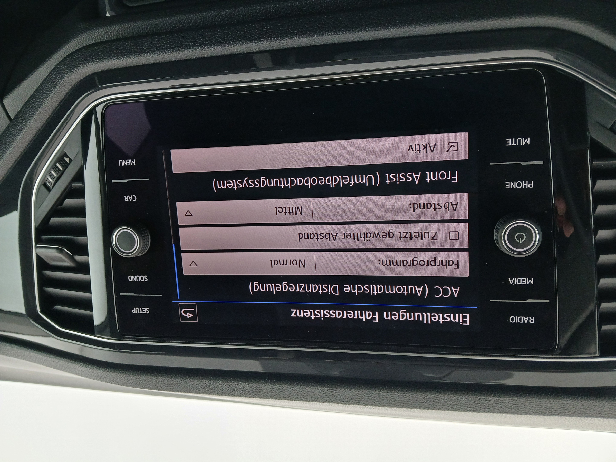 VW T-Roc 1.5 TSI ACT Sport | Bild 21 von 31