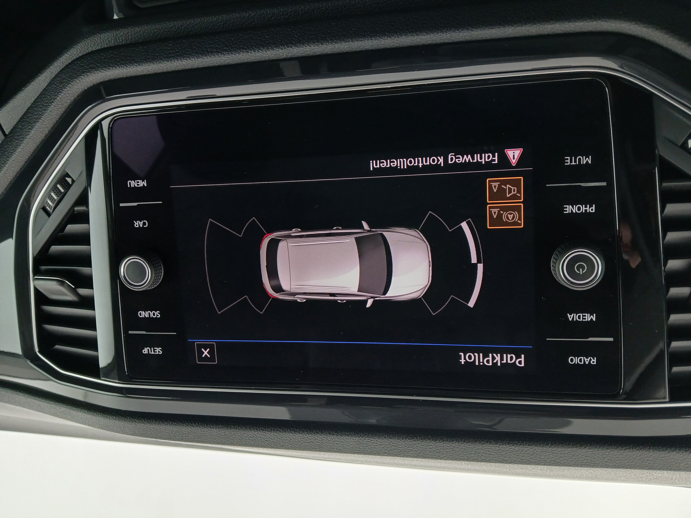 VW T-Roc 1.5 TSI ACT Sport | Bild 23 von 31