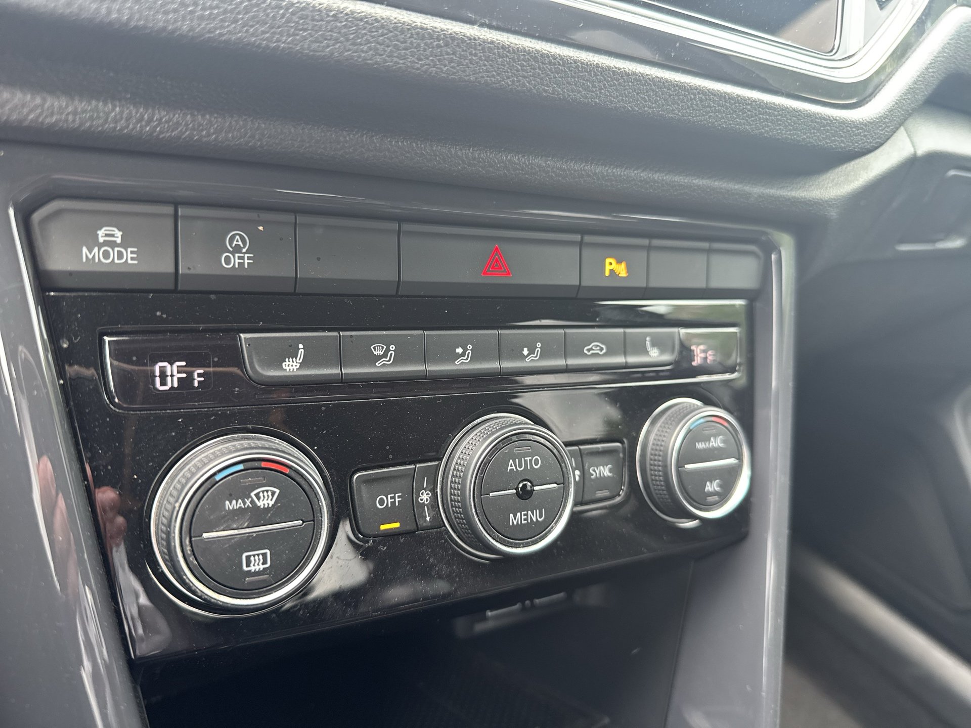 VW T-Roc 1.5 TSI ACT Sport | Bild 13 von 19