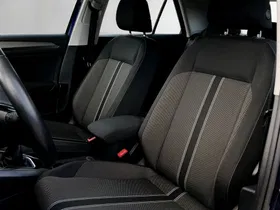VW T-Roc 1.0 TSI Design | Thumbnail 11 von 21