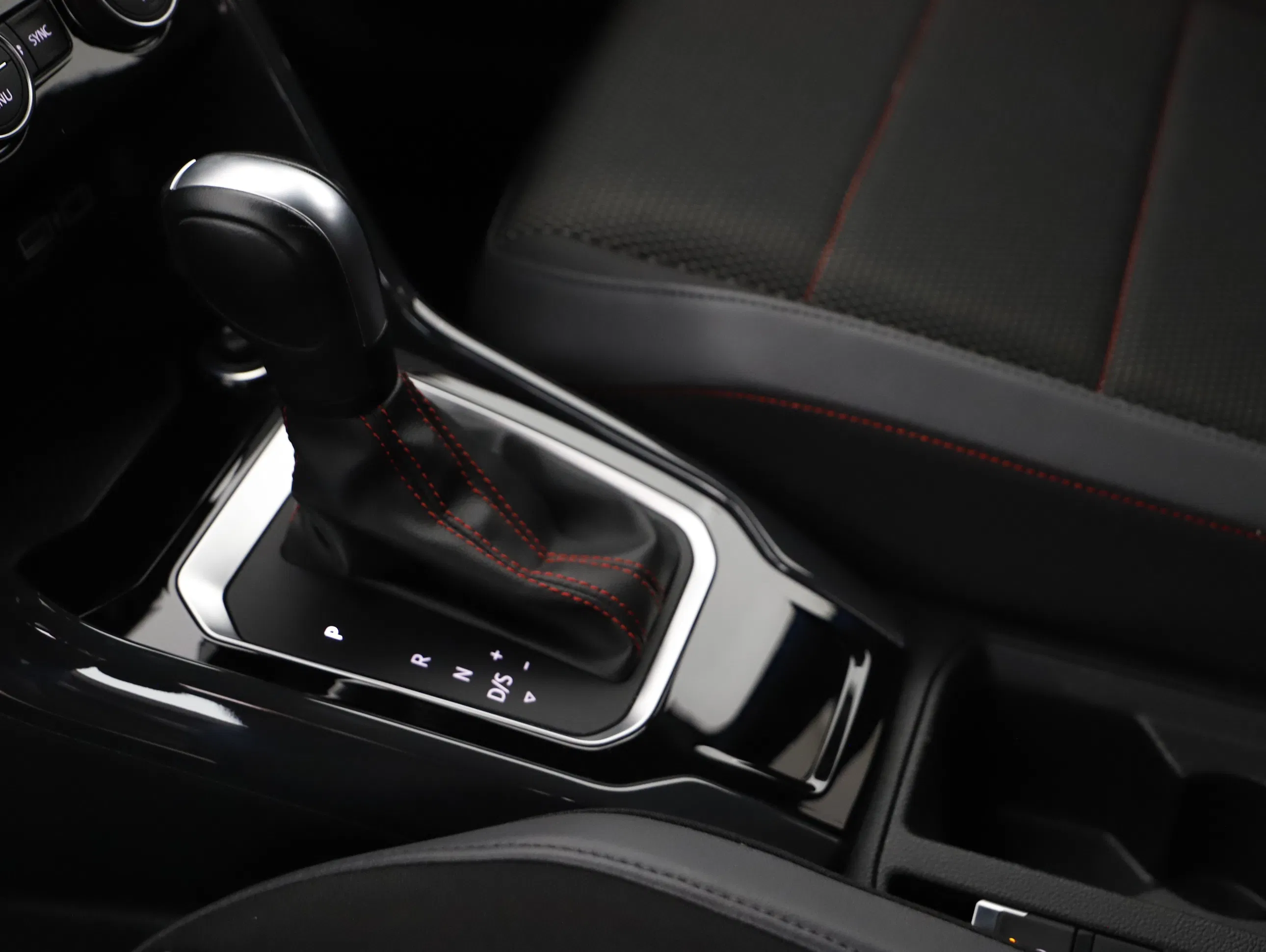 VW T-Roc 2.0 TDI Sport | Bild 20 von 31